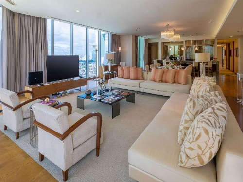 Novotel Manila Araneta Center image 2